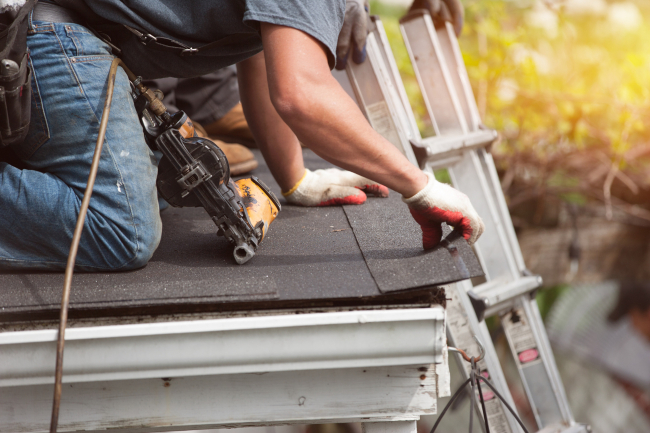 Don’t Make These Three Mistakes When Hiring Roofing Services